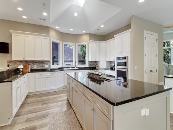 Luxury All the Way Hilton Head 5 Bedroom Pool Home Sleeps 16